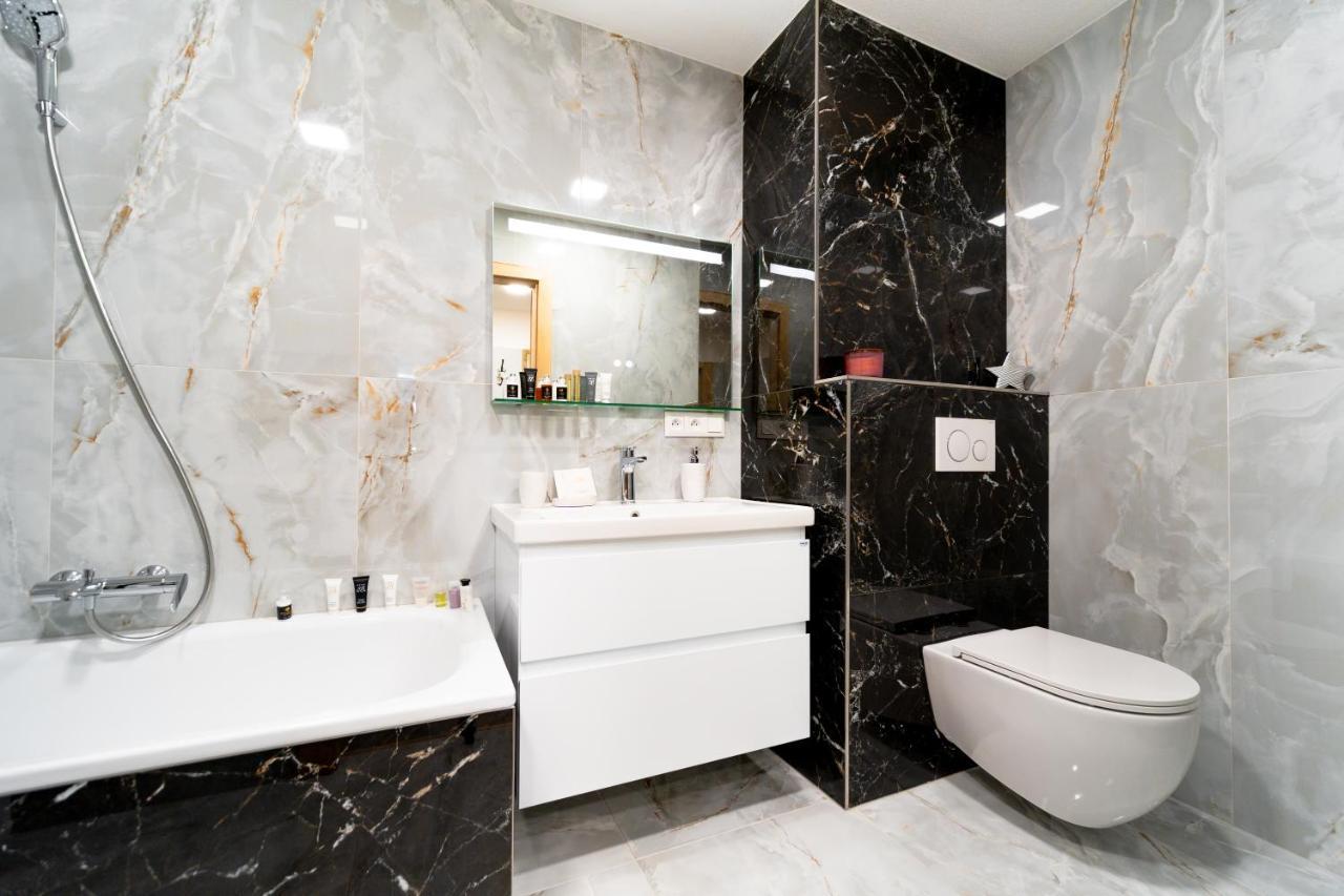 Apartman Discreet Kysucke Nove Mesto Экстерьер фото